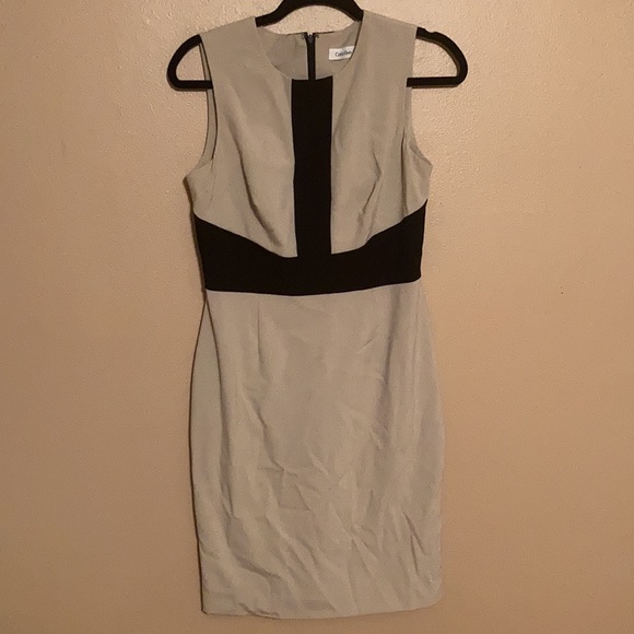 **FREE SHIPPING** Calvin Klein Dress - Picture 2 of 5